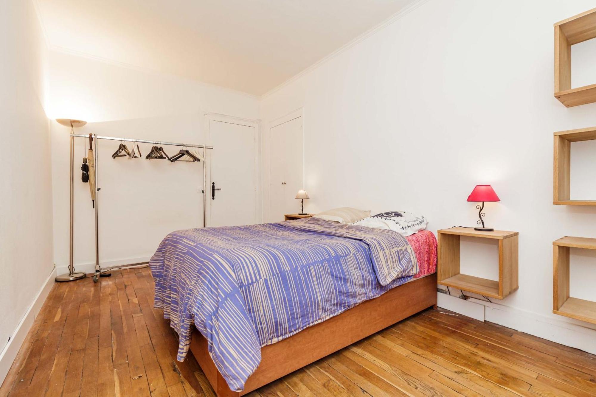 Apartment Spacious In 11eme Paris